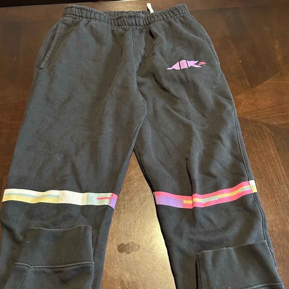 Nike Black and Pink Sweatpants for Casual Comfort